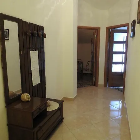Apartment Mari - Next To The Sea Brna